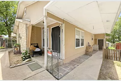 7307 Carver Avenue, Austin, TX 78752 - Photo 1
