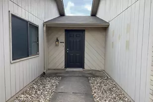 12105 Missel Thrush Ct, Austin, TX 78750 - Photo 2