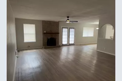 12105 Missel Thrush Court, Austin, TX 78750 - Photo 4