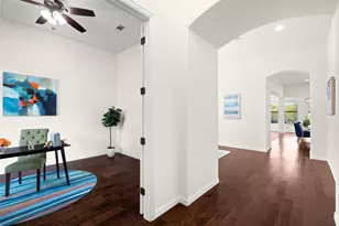 425 Catalina Ln, Austin, TX 78737 - Photo 8