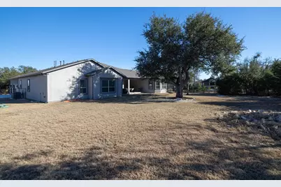 805 Gipper Lane, Leander, TX 78641 - Photo 38
