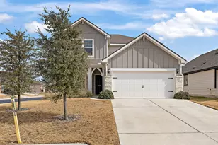 616 Hugenot Wy, Georgetown, TX 78626 - Photo 1