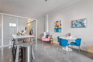 2124 E 6th St, Austin, TX 78702 - Photo 16
