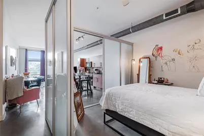 2124 E 6th Street #305, Austin, TX 78702 - Photo 22