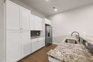 8200 Southwest Pkwy, Austin, TX 78735 - Photo 18
