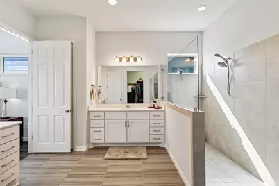 162 Lunar Loop, Austin, TX 78737 - Photo 16