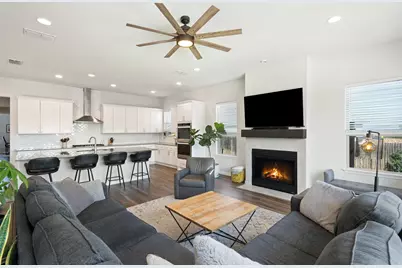 162 Lunar Loop, Austin, TX 78737 - Photo 12
