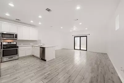 1728 Artesian Springs Crossing, Leander, TX 78641 - Photo 10