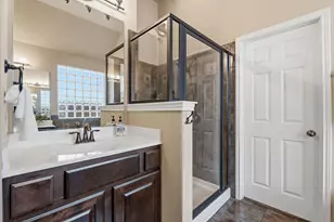 10013 Palmbrook Dr, Austin, TX 78717 - Photo 20