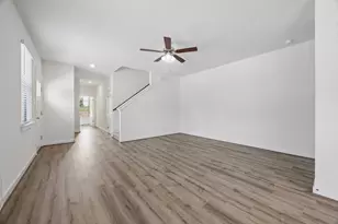 356 Fieldwood Dr, Buda, TX 78610 - Photo 8