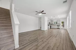 356 Fieldwood Dr, Buda, TX 78610 - Photo 2