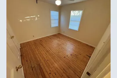 2815 Crest Avenue, Austin, TX 78702 - Photo 8
