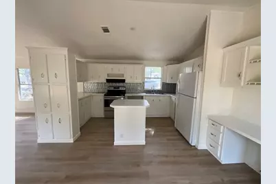 204 Overhill, Bastrop, TX 78602 - Photo 12