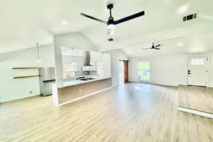 9506 Stonebridge Dr, Austin, TX 78758 - Photo 12