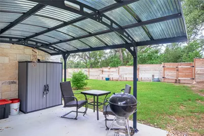 10500 W Lakeview Drive, Jonestown, TX 78645 - Photo 12
