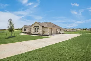 624 Harrison Matthew Ln, Georgetown, TX 78626 - Photo 2