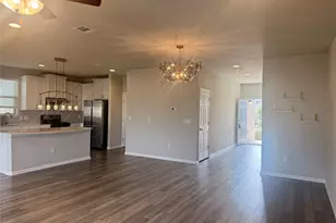 109 Munk Ln, Leander, TX 78641 - Photo 10