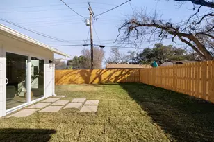 2108 Lanier Dr, Austin, TX 78757 - Photo 34