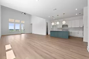 128 Ensberg Ln, Liberty Hill, TX 78642 - Photo 6