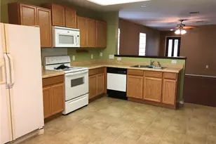 6912 Walkup Ln, Austin, TX 78747 - Photo 12
