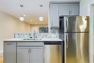 2303 East Side Dr, Austin, TX 78704 - Photo 4