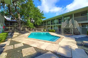 2303 East Side Dr, Austin, TX 78704 - Photo 18