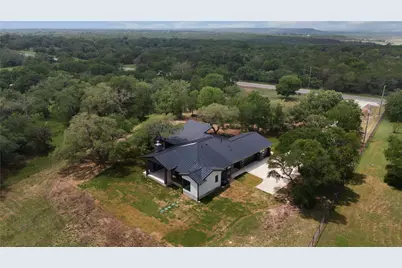 8341 Brewer Lane, Salado, TX 76571 - Photo 32