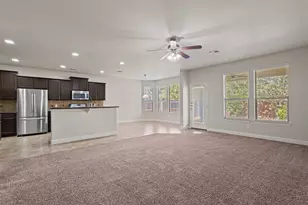 706 Harwood Dr, San Marcos, TX 78666 - Photo 10