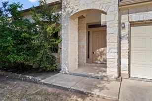706 Harwood Dr, San Marcos, TX 78666 - Photo 2