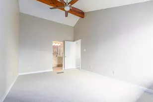 1748 Ohlen Rd, Austin, TX 78757 - Photo 20