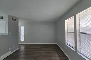 513 S Park Dr, Austin, TX 78704 - Photo 14