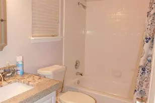 5812 Pecanwood Ln, Austin, TX 78749 - Photo 12