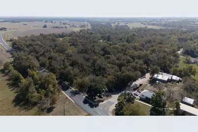 75 County Road 129, Taylor, TX 76574 - Photo 20