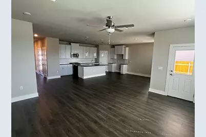 2905 Mary Elizabeth Drive, Austin, TX 78728 - Photo 10