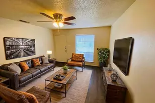 1710 Ledgewood Dr, Austin, TX 78758 - Photo 2