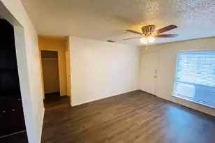 1710 Ledgewood Dr, Austin, TX 78758 - Photo 4