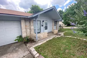1710 Ledgewood Dr, Austin, TX 78758 - Photo 1