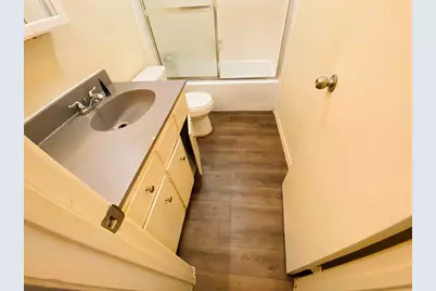 1710 Ledgewood Drive #B, Austin, TX 78758 - Photo 14