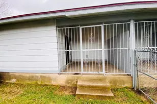 1710 Ledgewood Dr, Austin, TX 78758 - Photo 14