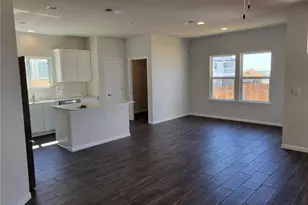 9717 Grapevine Leaf Dr, Manor, TX 78653 - Photo 2