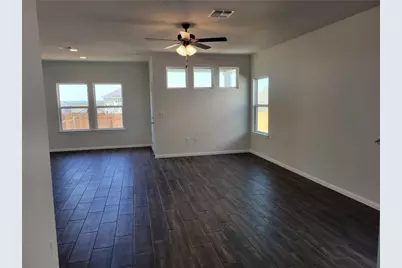 9717 Grapevine Leaf Drive, Manor, TX 78653 - Photo 6
