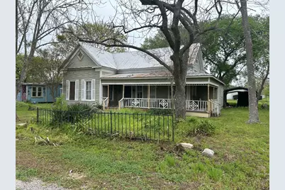 211, 205, 206 E Thigpen Street, Carmine, TX 78932 - Photo 6