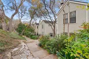 735 Patterson Ave, Austin, TX 78703 - Photo 2