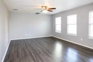 3931 Bonnie Ln, Round Rock, TX 78665 - Photo 8