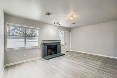 1827 River Crossing Circle #C, Austin, TX 78741 - Photo 4