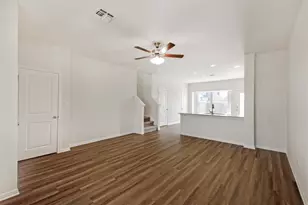 404 Spiny Lizard Ln, San Marcos, TX 78666 - Photo 4