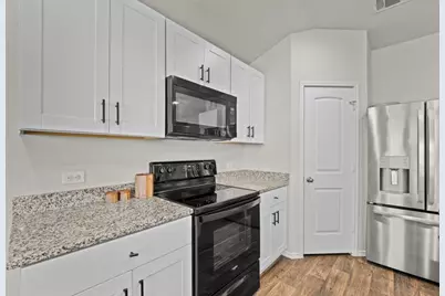 6008 Montrelia Drive, Austin, TX 78724 - Photo 12