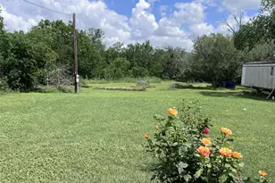 10001 Peterson Rd, Del Valle, TX 78617 - Photo 14