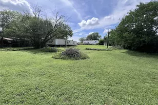 10001 Peterson Rd, Del Valle, TX 78617 - Photo 24
