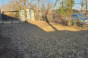 420 Stonewall St, Kerrville, TX 78028 - Photo 28